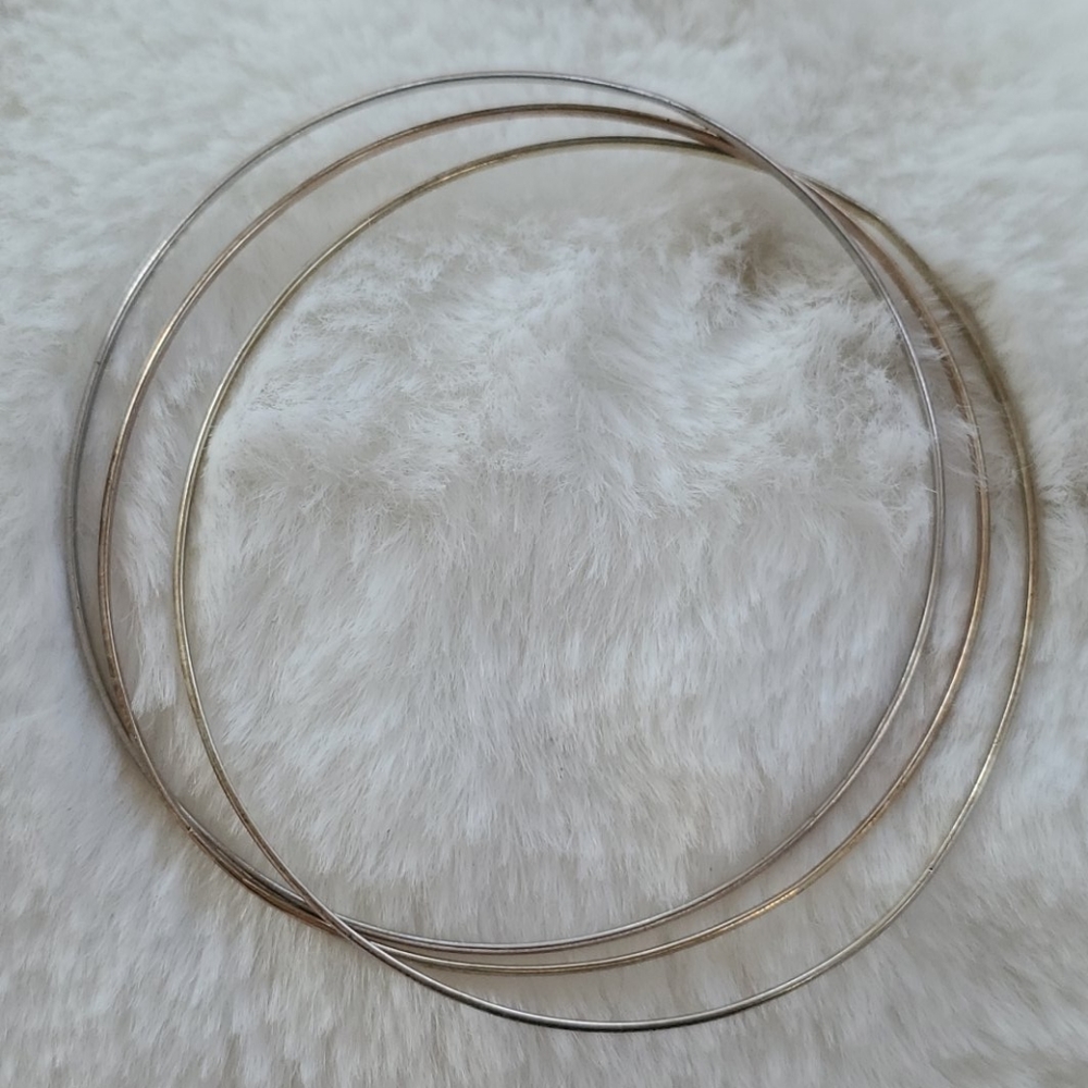 Entwined bangles silver